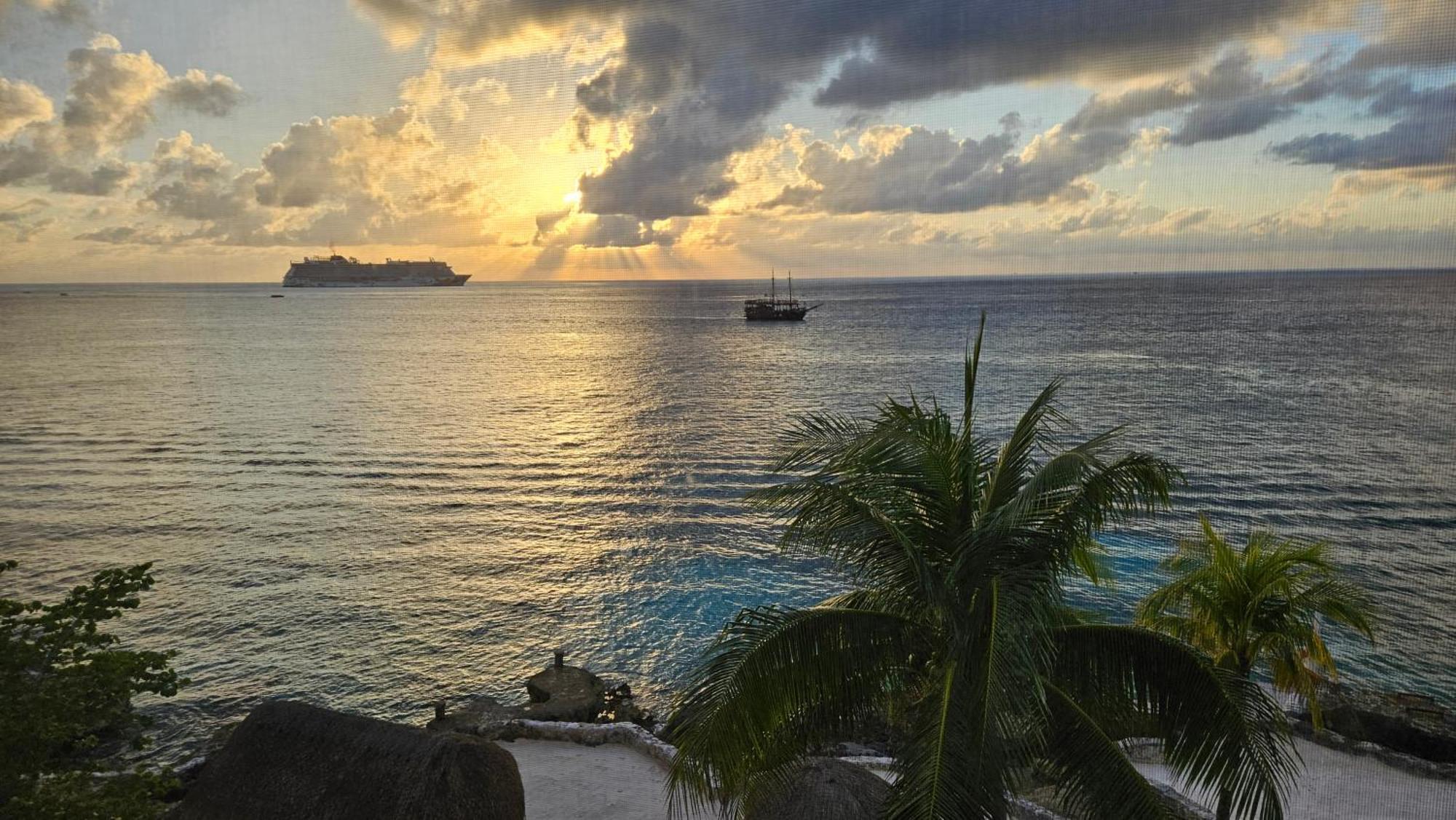 Condumel Apartment Cozumel Bagian luar foto