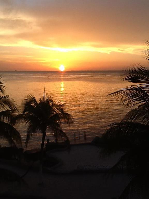 Condumel Apartment Cozumel Bagian luar foto